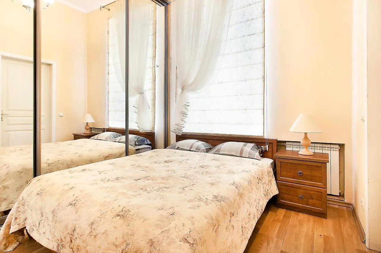 Apartment On Basseinaya 15 키예프