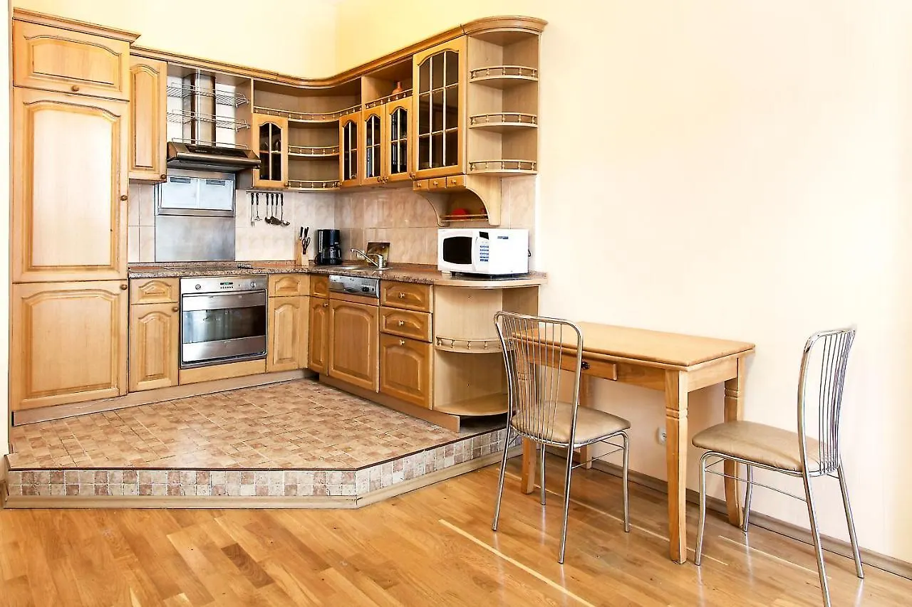 Apartment On Basseinaya 15 키예프 0*,  우크라이나