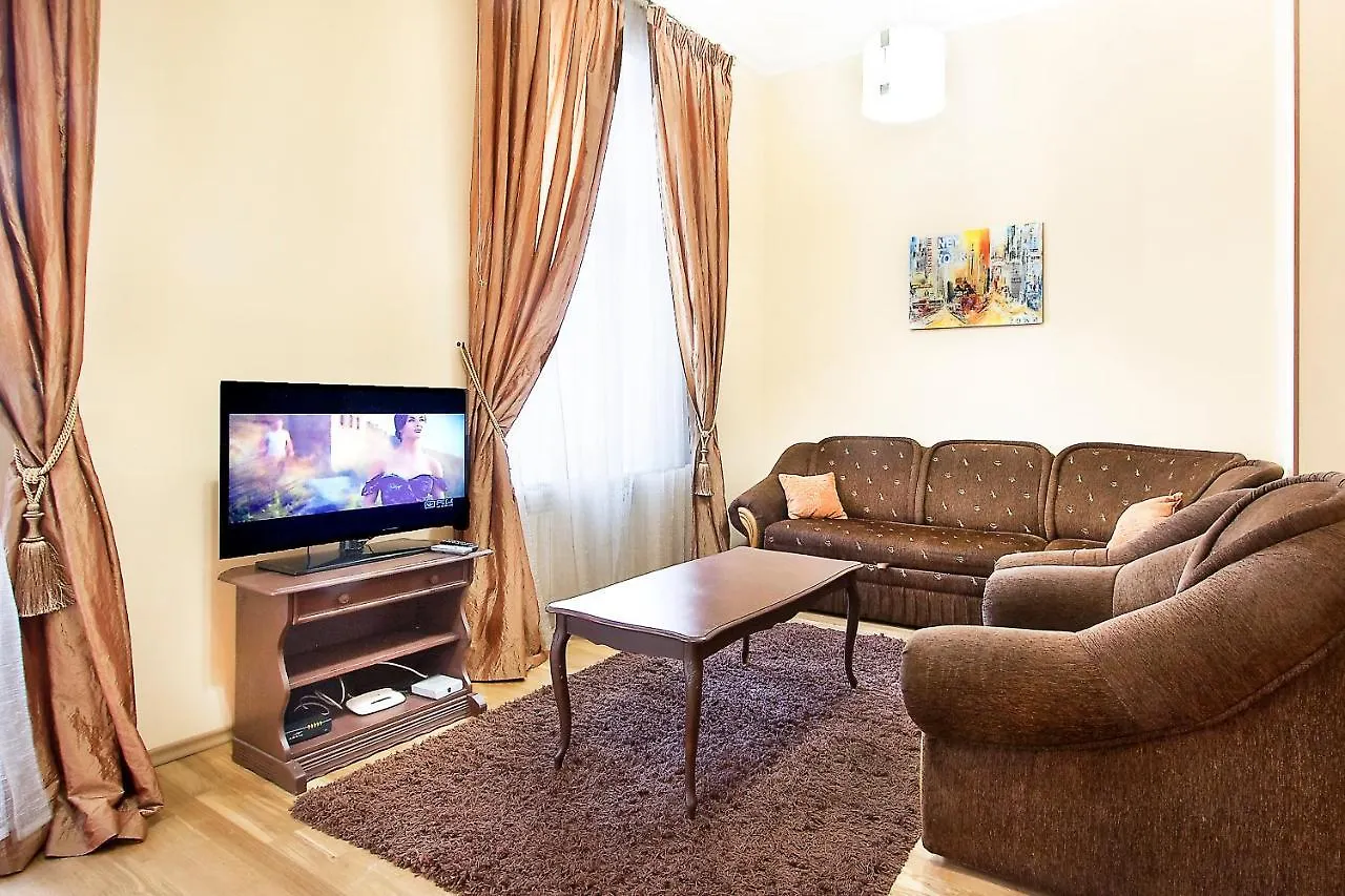 Apartment On Basseinaya 15 contacts